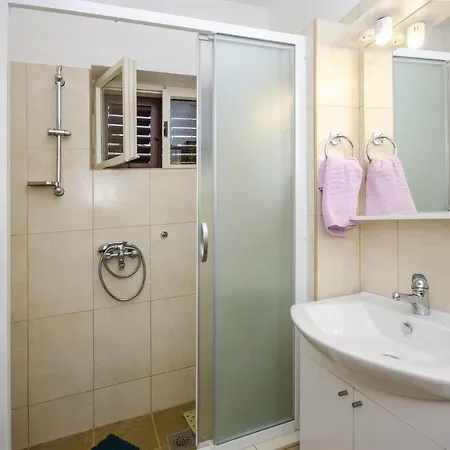 And Milan Apartamento Vodice